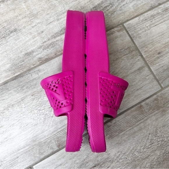 Hunter Original Lightweight Moulded Slide Sandals Fuchsia Pink - Picture 3 of 7